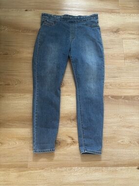 3 for $15😍 Classic Dark Blue Stretch Denim Jeans